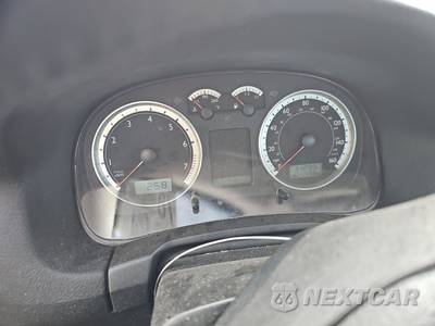 2004 Volkswagen Jetta Sedan GLI - zdjęcie 12 z 38 - miniatura