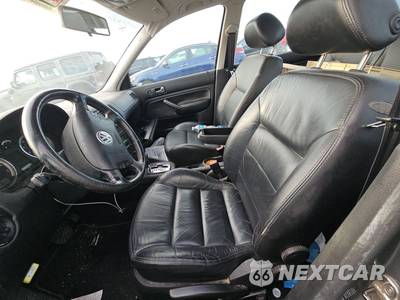 2004 Volkswagen Jetta Sedan GLI - zdjęcie 7 z 38 - miniatura