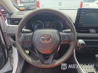 2022 Toyota RAV4 XLE - zdjęcie 10 z 24 - miniatura
