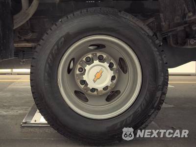 2025 Chevrolet Silverado 3500HD Cab Chassis Work Truck Crew Cab 1WT DRW - zdjęcie 12 z 38 - miniatura