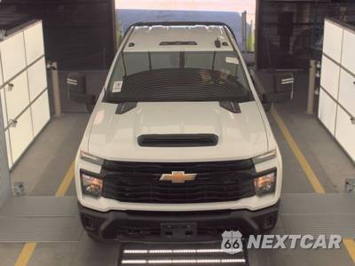 2025 Chevrolet Silverado 3500HD Cab Chassis Work Truck Crew Cab 1WT DRW - zdjęcie 2 z 38 - miniatura