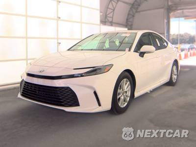 2026 Toyota Camry LE - zdjęcie 1 z 19 - miniatura