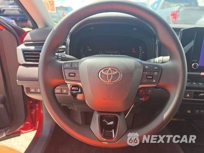 2026 Toyota Camry LE - zdjęcie 10 z 20 - miniatura