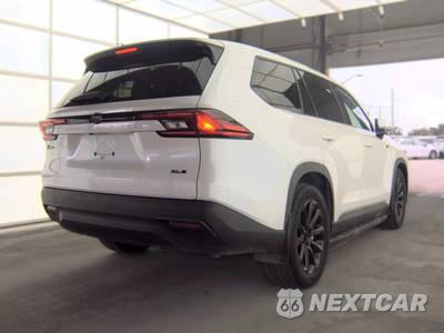 2025 Toyota Grand Highlander XLE - zdjęcie 4 z 22 - miniatura