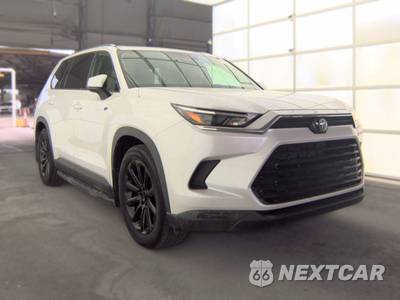 2025 Toyota Grand Highlander XLE - zdjęcie 3 z 22 - miniatura