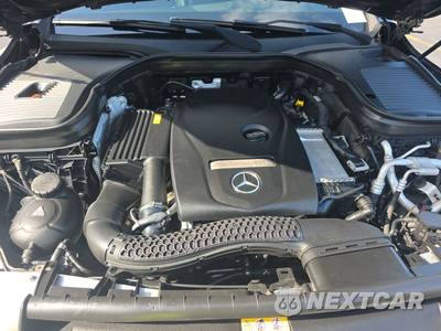 2017 Mercedes-Benz GLC 300 4MATIC - zdjęcie 15 z 18 - miniatura