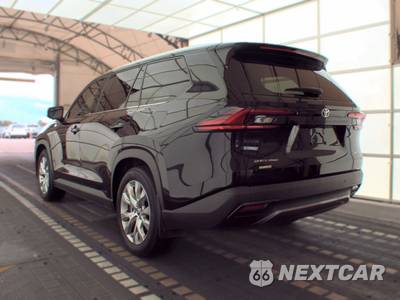 2025 Toyota Grand Highlander Hybrid Limited - zdjęcie 6 z 25 - miniatura