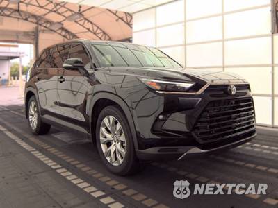 2025 Toyota Grand Highlander Hybrid Limited - zdjęcie 3 z 25 - miniatura