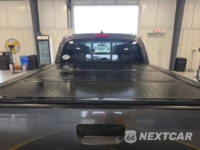 2014 Toyota Tacoma PreRunner Crew Cab Medium Bed - zdjęcie 16 z 34 - miniatura