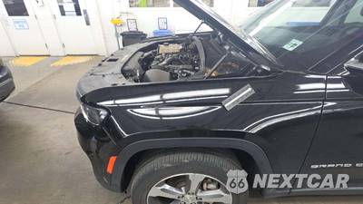 2023 Jeep Grand Cherokee Limited - zdjęcie 29 z 43 - miniatura