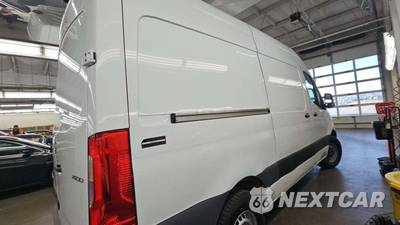 2022 Mercedes-Benz Sprinter 2500 Cargo Van Standard Roof 144.0" WB - zdjęcie 19 z 27 - miniatura