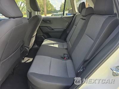 2026 Toyota RAV4 Hybrid LE - zdjęcie 16 z 21 - miniatura