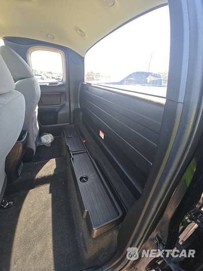 2021 Toyota Tacoma SR Extended Cab Long Bed - zdjęcie 13 z 39 - miniatura