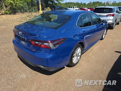 2023 Toyota Camry LE - zdjęcie 4 z 22 - miniatura