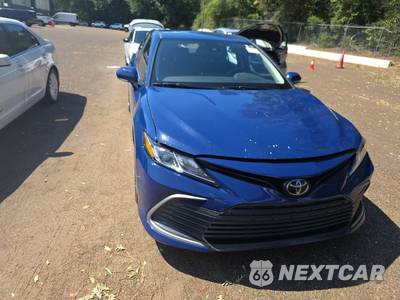 2023 Toyota Camry LE - zdjęcie 2 z 22 - miniatura