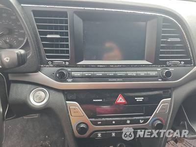 2017 Hyundai Elantra Value Edition Sedan - zdjęcie 11 z 17 - miniatura