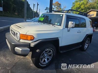 2014 Toyota FJ Cruiser w/Rear Doors