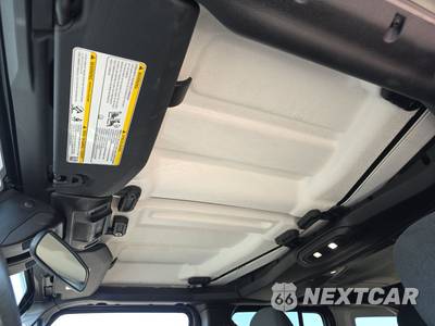 2025 Jeep Wrangler 4xe 4 Door Sahara - zdjęcie 17 z 25 - miniatura