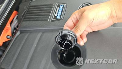 2026 Toyota Sequoia Platinum - zdjęcie 21 z 21 - miniatura