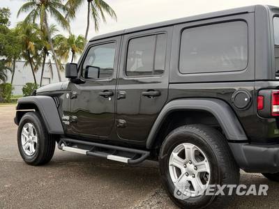 2020 Jeep Wrangler Unlimited Sport S - zdjęcie 38 z 93 - miniatura
