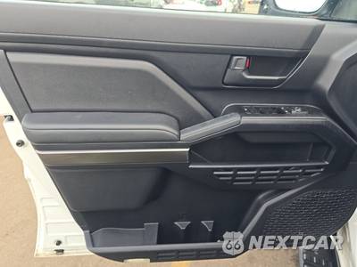 2025 Toyota 4Runner SR5 - zdjęcie 9 z 26 - miniatura