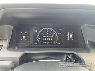 2025 Toyota 4Runner SR5 - zdjęcie 12 z 26 - miniatura
