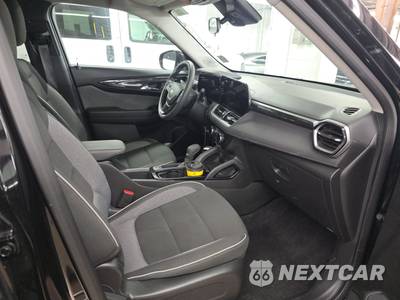 2025 Chevrolet Trailblazer LT 1LT - zdjęcie 8 z 27 - miniatura