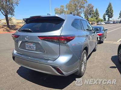 2023 Toyota Highlander Platinum - zdjęcie 4 z 34 - miniatura