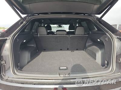2025 Volkswagen Atlas Cross Sport 2.0T SE w/Technology - zdjęcie 16 z 22 - miniatura