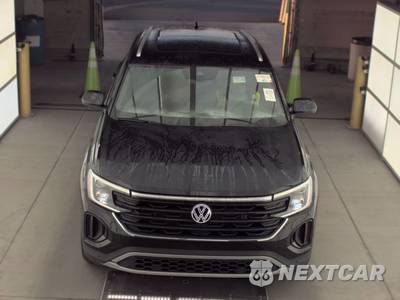 2025 Volkswagen Atlas Cross Sport 2.0T SE w/Technology - zdjęcie 2 z 22 - miniatura