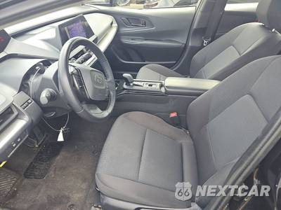 2025 Toyota Prius LE - zdjęcie 7 z 23 - miniatura