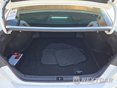 2025 Toyota Camry LE - zdjęcie 16 z 25 - miniatura