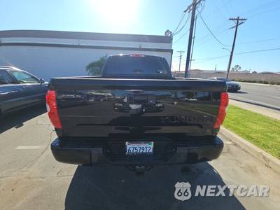 2016 Toyota Tundra Limited Crew Cab Short Bed - zdjęcie 5 z 31 - miniatura