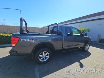 2012 Nissan TITAN PRO-4X Extended Cab Medium Bed - zdjęcie 4 z 35 - miniatura