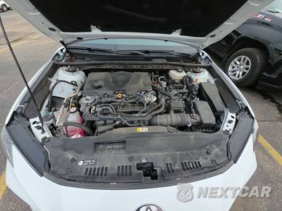 2025 Toyota Camry LE - zdjęcie 16 z 30 - miniatura