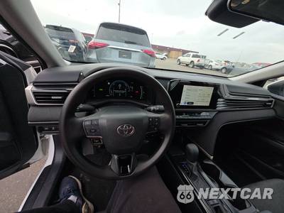2025 Toyota Camry LE - zdjęcie 11 z 30 - miniatura