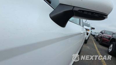 2025 Toyota Camry LE - zdjęcie 28 z 30 - miniatura