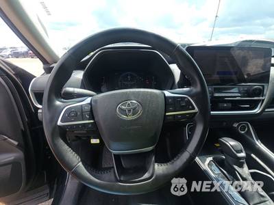 2025 Toyota Grand Highlander XLE - zdjęcie 10 z 29 - miniatura