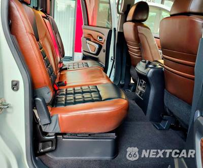 2018 Nissan TITAN XD Platinum Reserve Crew Cab Medium Bed - zdjęcie 9 z 50 - miniatura