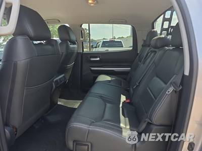 2017 Toyota Tundra SR5 Crew Cab Short Bed - zdjęcie 16 z 23 - miniatura