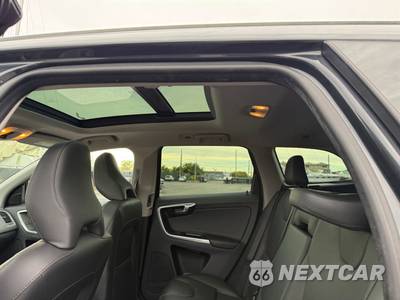 2015 Volvo XC60 T5 - zdjęcie 21 z 36 - miniatura