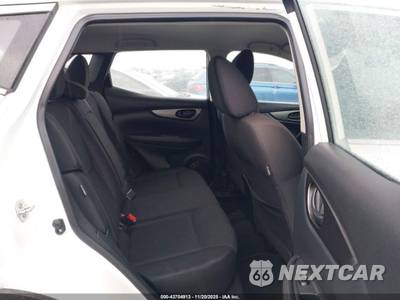 2021 Nissan Rogue Sport S - zdjęcie 11 z 15 - miniatura