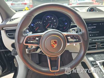 2020 Porsche Macan - zdjęcie 10 z 24 - miniatura
