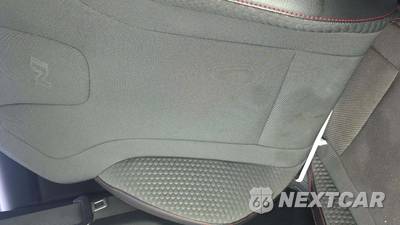 2022 Hyundai Elantra N Line - zdjęcie 34 z 36 - miniatura