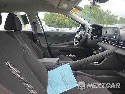2023 Hyundai Elantra Hybrid Blue - zdjęcie 8 z 18 - miniatura