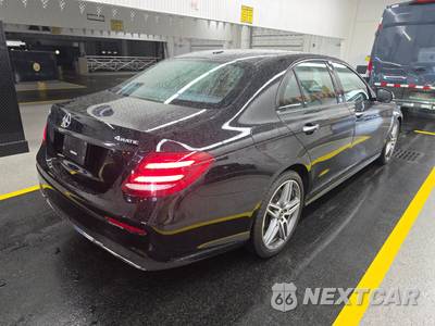 2020 Mercedes-Benz E 450 4MATIC Sedan - zdjęcie 4 z 27 - miniatura