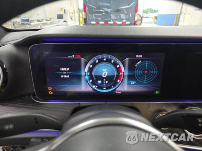2020 Mercedes-Benz E 450 4MATIC Sedan - zdjęcie 12 z 27 - miniatura