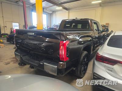 2023 Toyota Tundra Limited Crew Cab Medium Bed - zdjęcie 4 z 26 - miniatura