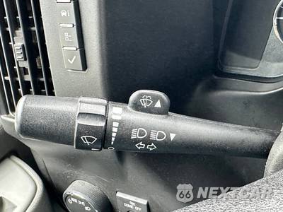 2020 Chevrolet Express 3500 Passenger Van LS 1LS 155.1" WB - zdjęcie 45 z 50 - miniatura