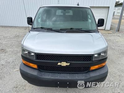 2020 Chevrolet Express 3500 Passenger Van LS 1LS 155.1" WB - zdjęcie 14 z 50 - miniatura